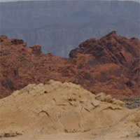 A picrure of a mountain landscape
